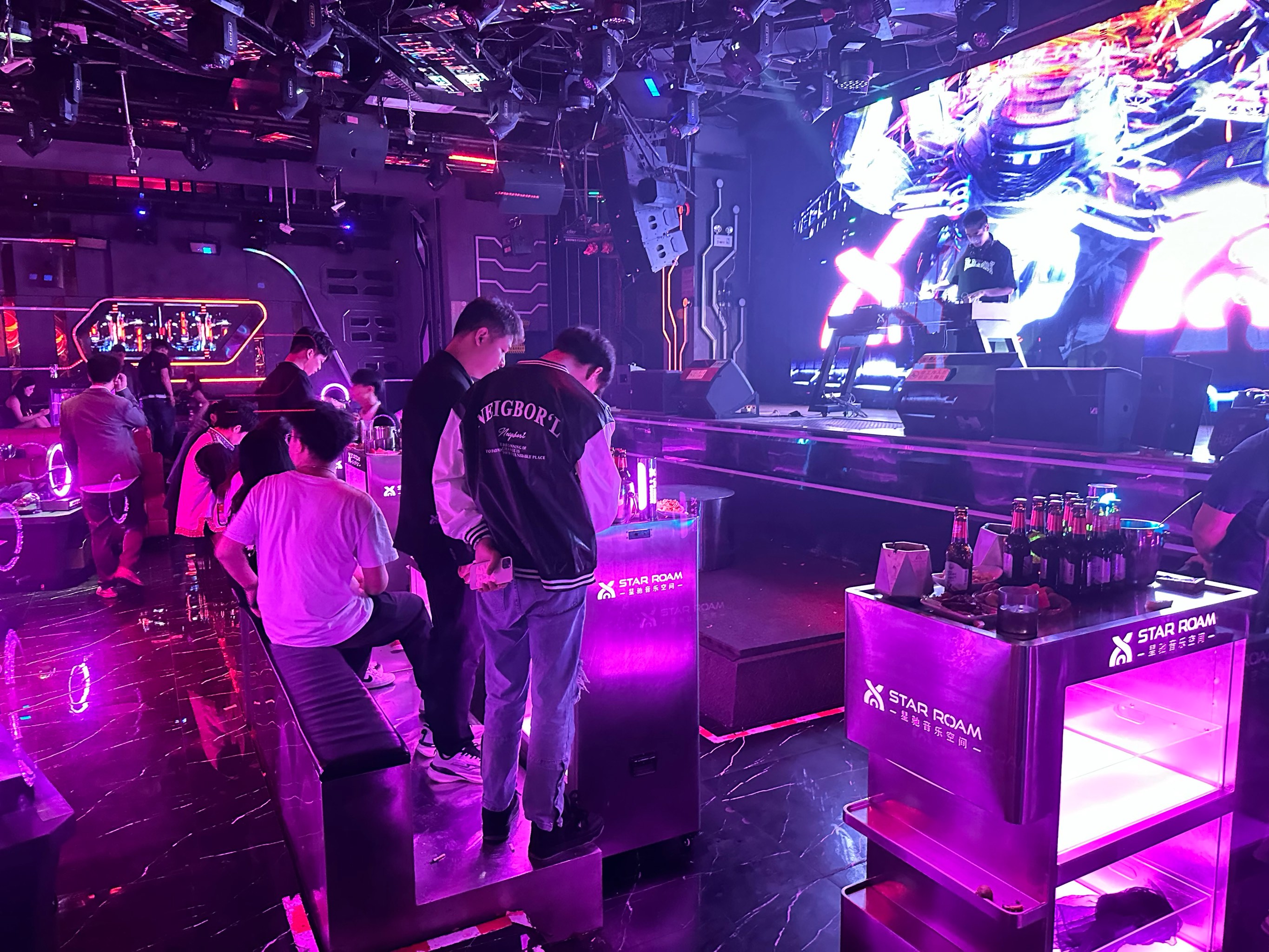 北京商务KTV探索新模式-昌平区ktv预订